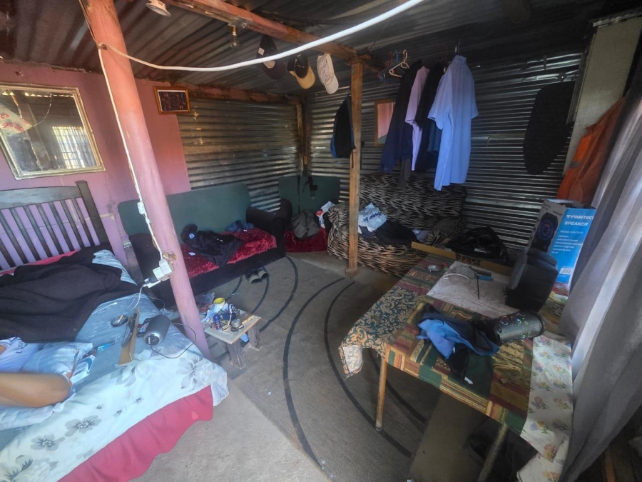 2 Bedroom Property for Sale in Roodepan Northern Cape